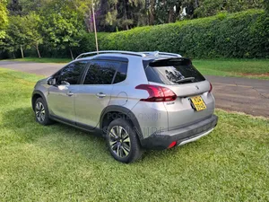 Peugeot 2008 2019 Gray