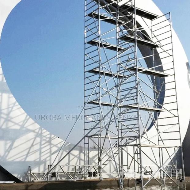 Heavy Duty Formwork Scaffolding Tower Ladder 12.3mtrs - thumbnail 2