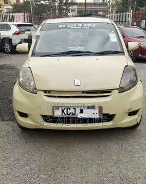 Toyota Passo 1.0 FWD 2009 Yellow