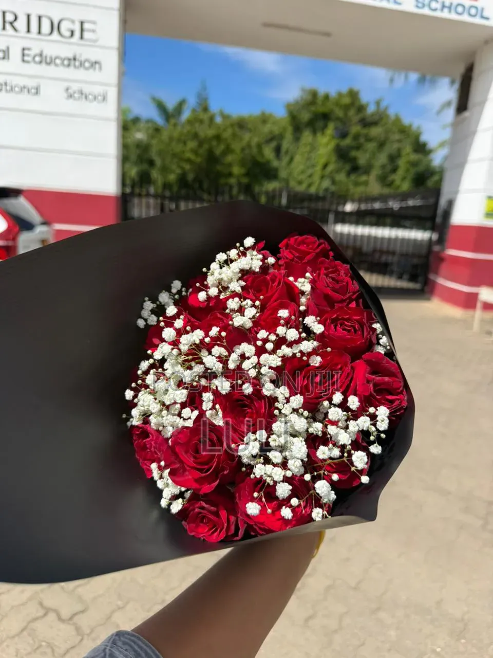 Classic Fresh Flowers Bouquet