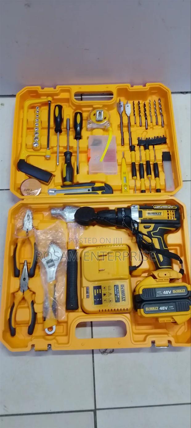 Dewalt 48v Cordless Drill Set - thumbnail 2