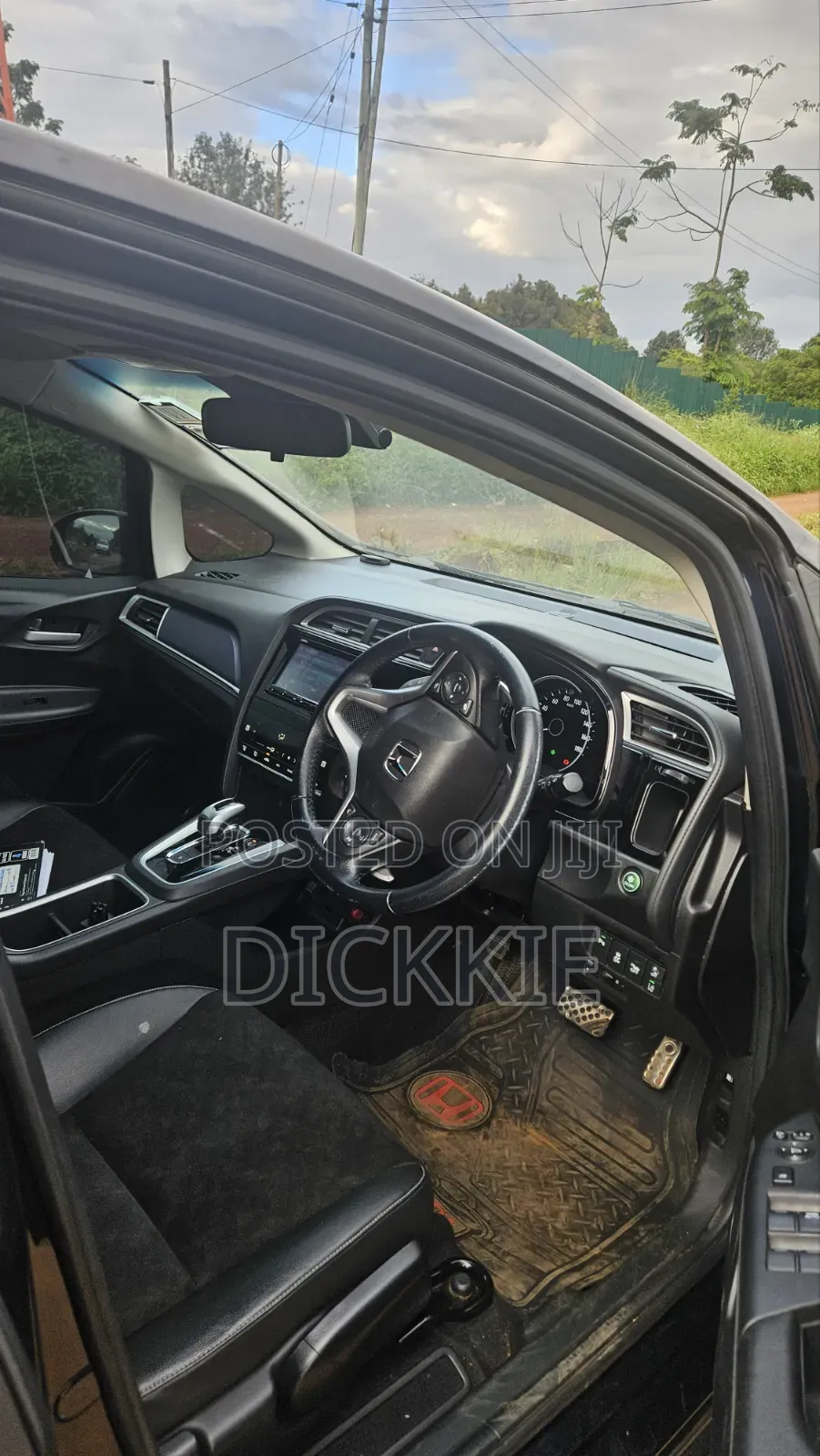 Honda Shuttle 1.5 Hybrid 2WD 2018 Blue
