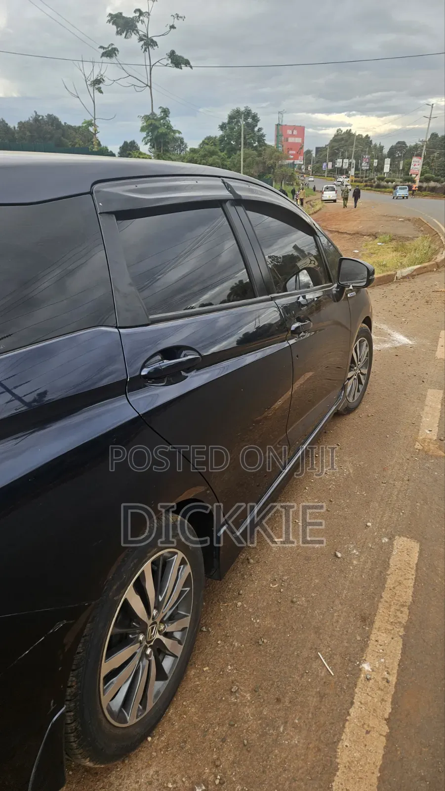 Honda Shuttle 1.5 Hybrid 2WD 2018 Blue