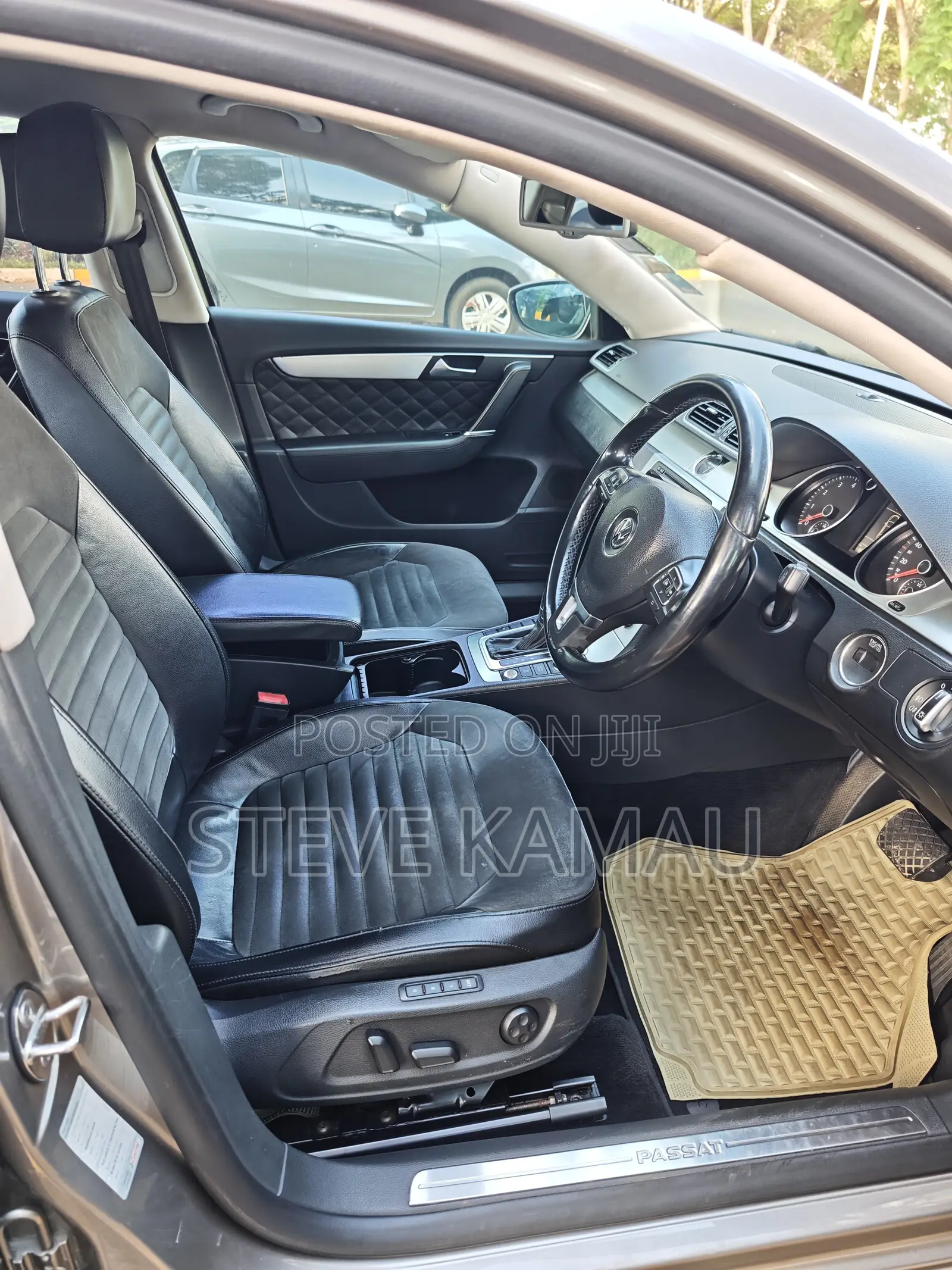 Volkswagen Passat 1.8 SE Sedan 2012 Gold