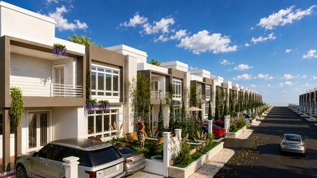 4bdrm Maisonette in Courtyard Premier, Lukenya for sale