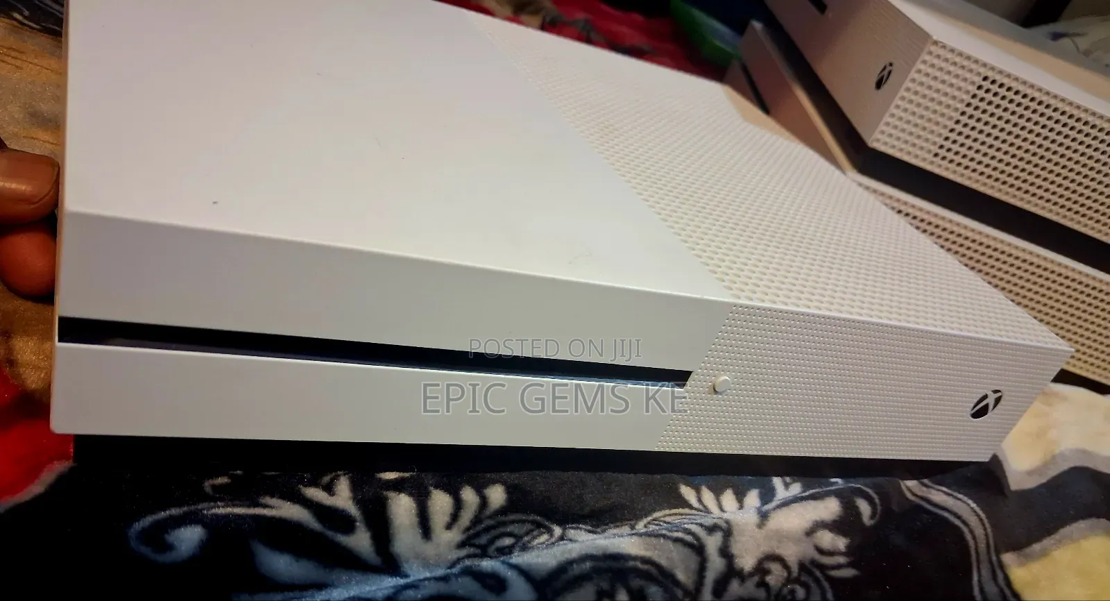 Xbox One S