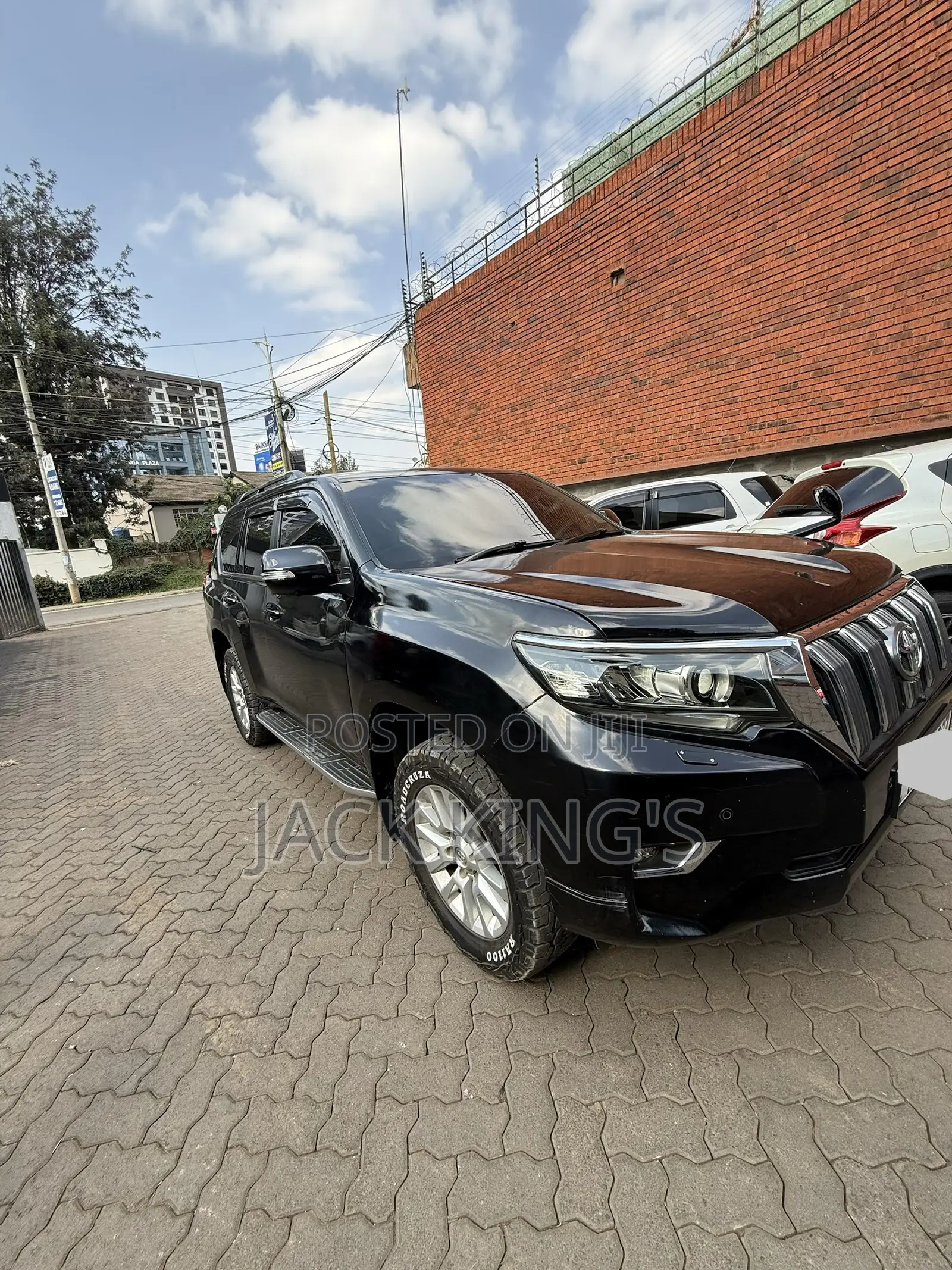 Toyota Land Cruiser 2015 Black