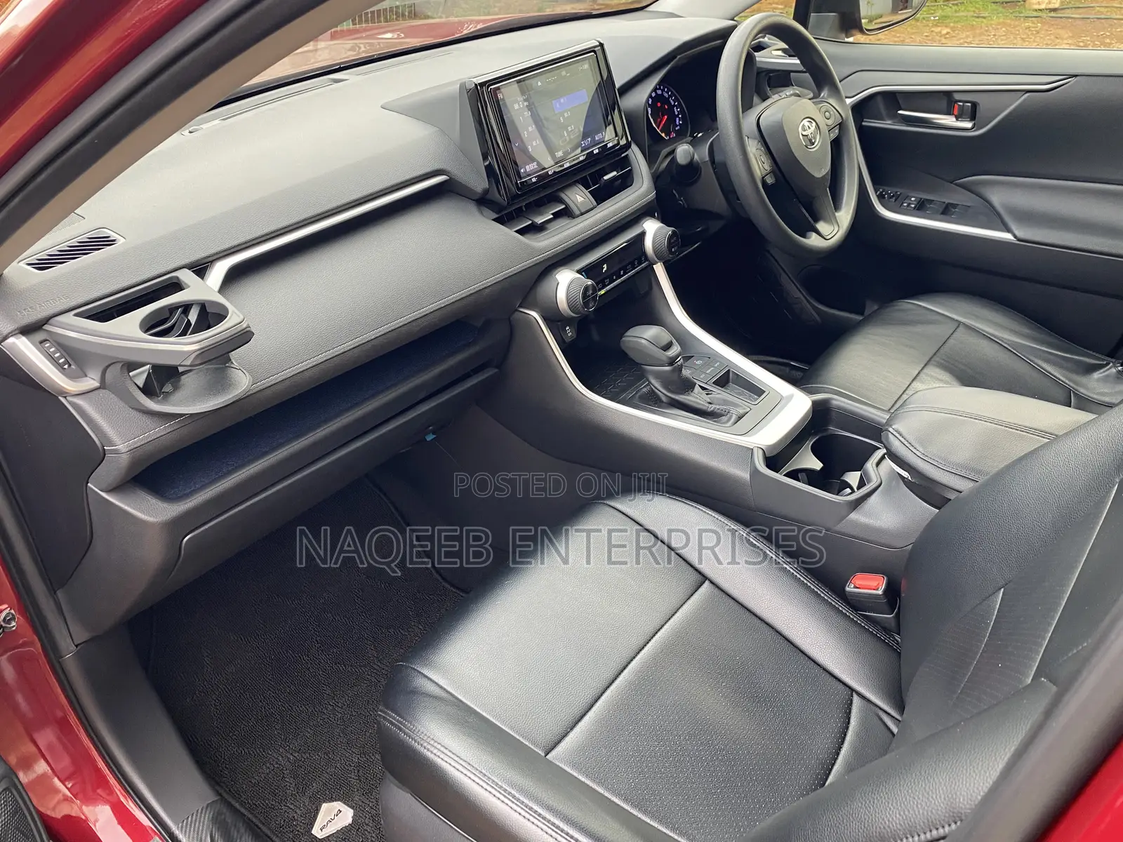 Toyota RAV4 2019 Maroon