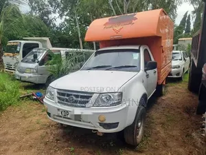 Tata Xenon 2017 White