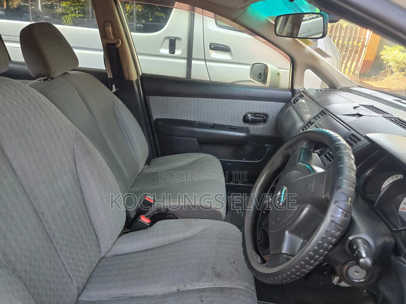 Nissan Tiida 2016 White