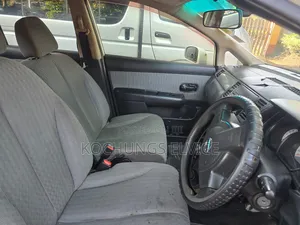Nissan Tiida 2016 White