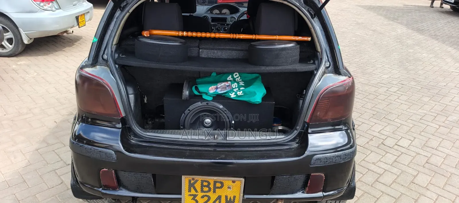 Toyota Vitz 2004 Black