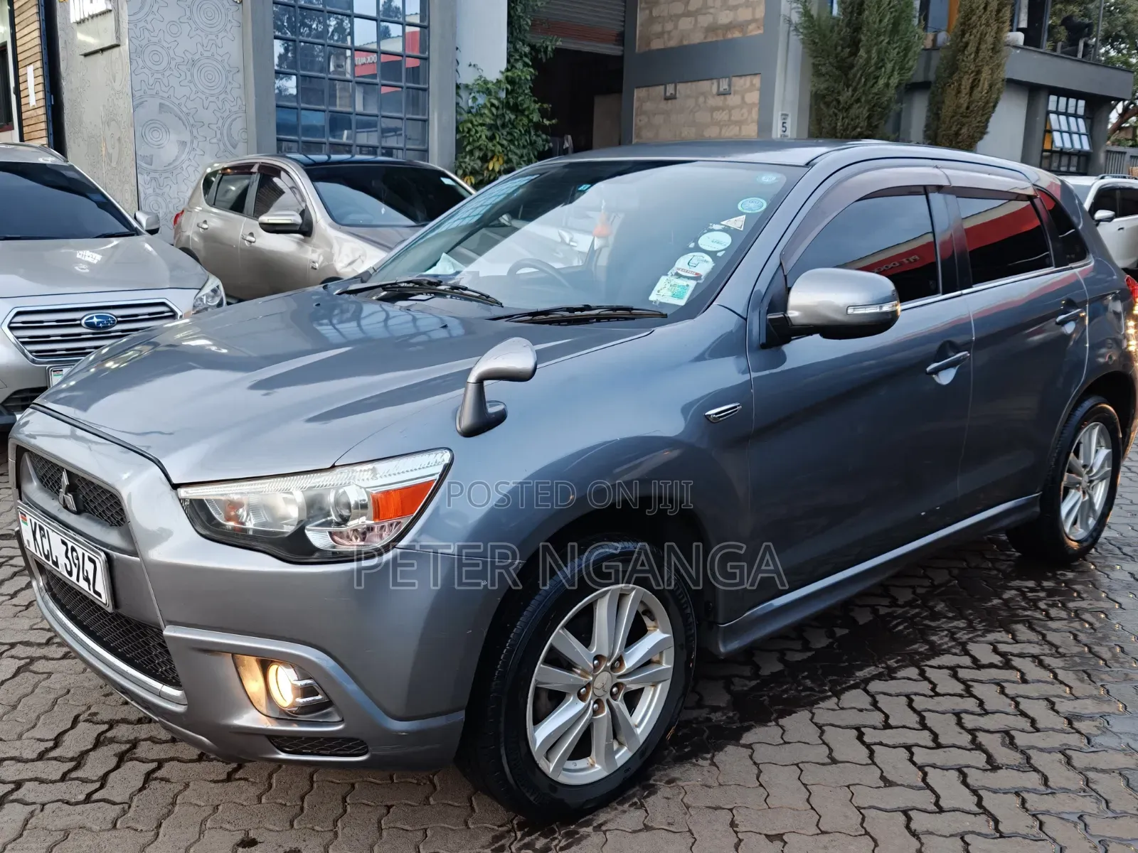 Mitsubishi RVR 2.0 2011 Gray
