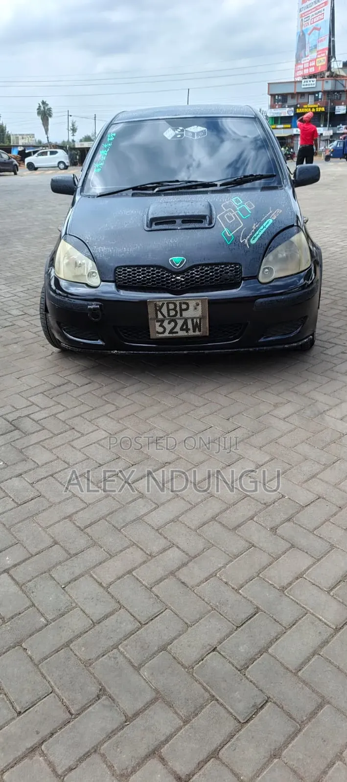 Toyota Vitz 2004 Black