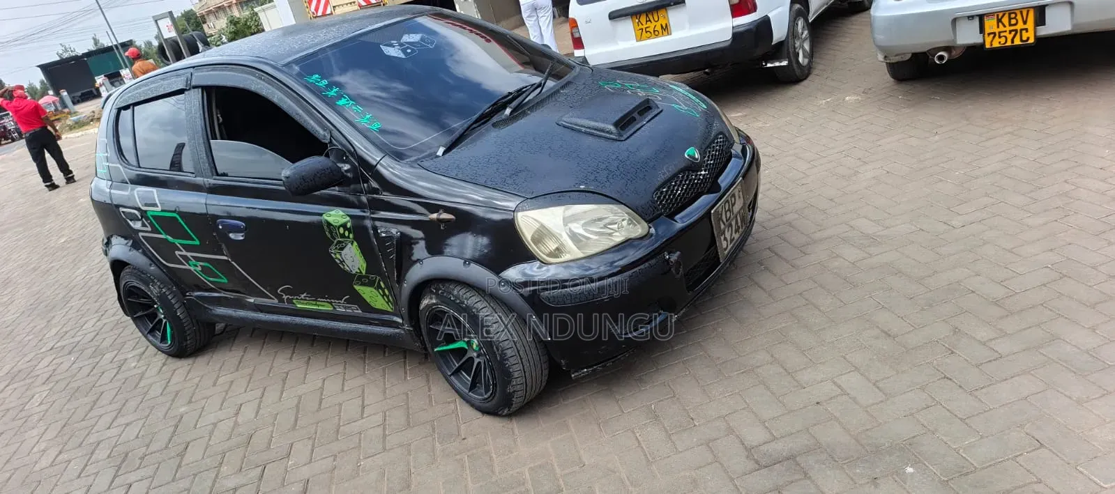 Toyota Vitz 2004 Black