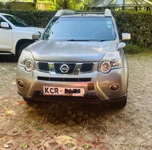Nissan X-Trail 2012 Silver
