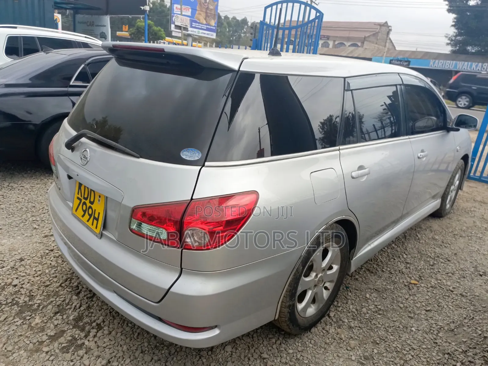 Nissan Wingroad 2014 Silver