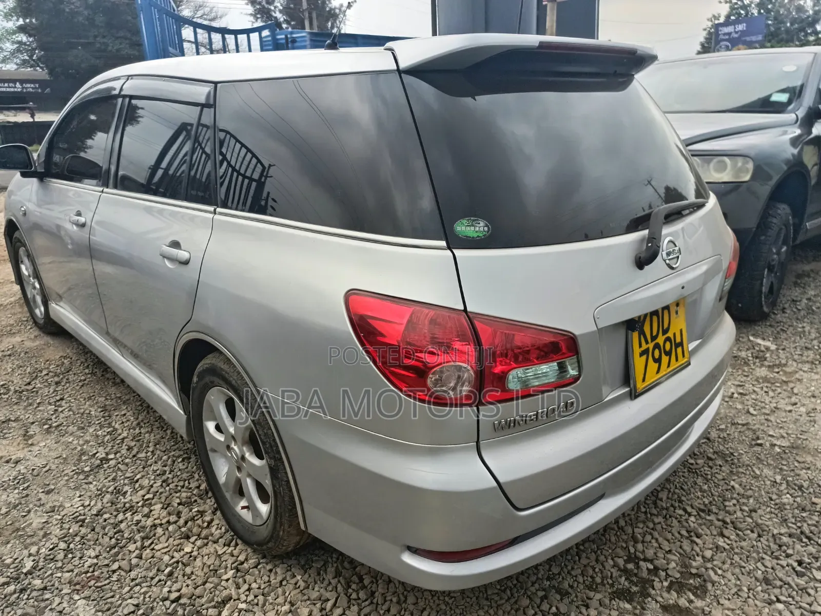 Nissan Wingroad 2014 Silver