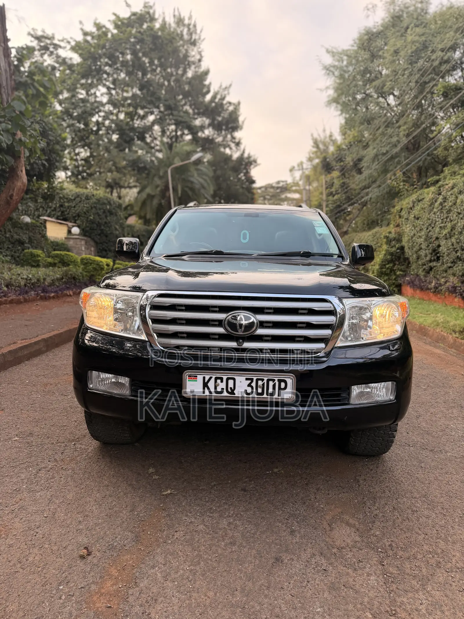 Toyota Land Cruiser 2011 Black