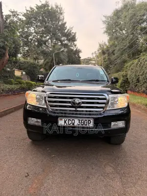 Toyota Land Cruiser 2011 Black