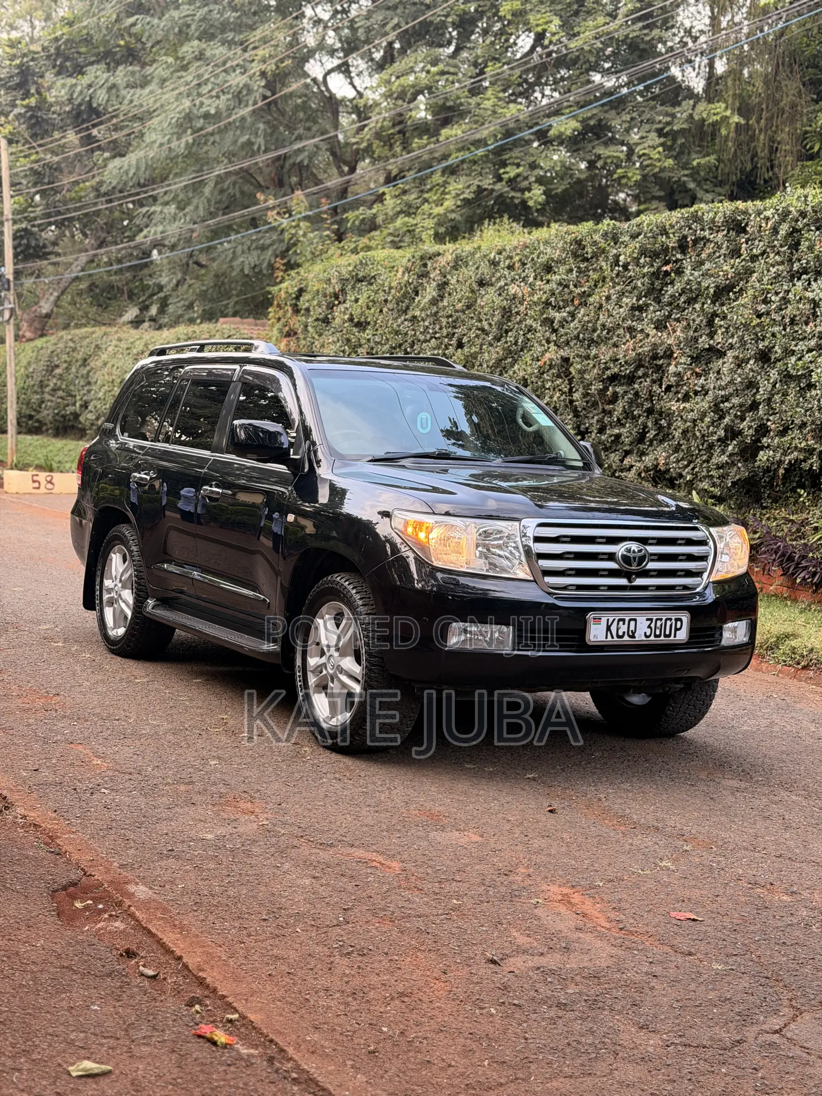 Toyota Land Cruiser 2011 Black