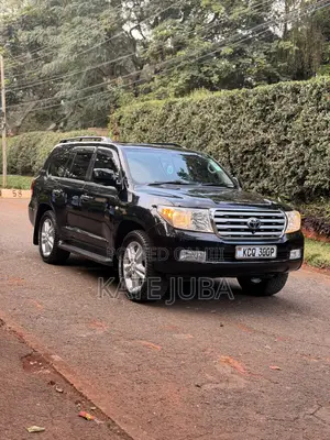 Toyota Land Cruiser 2011 Black