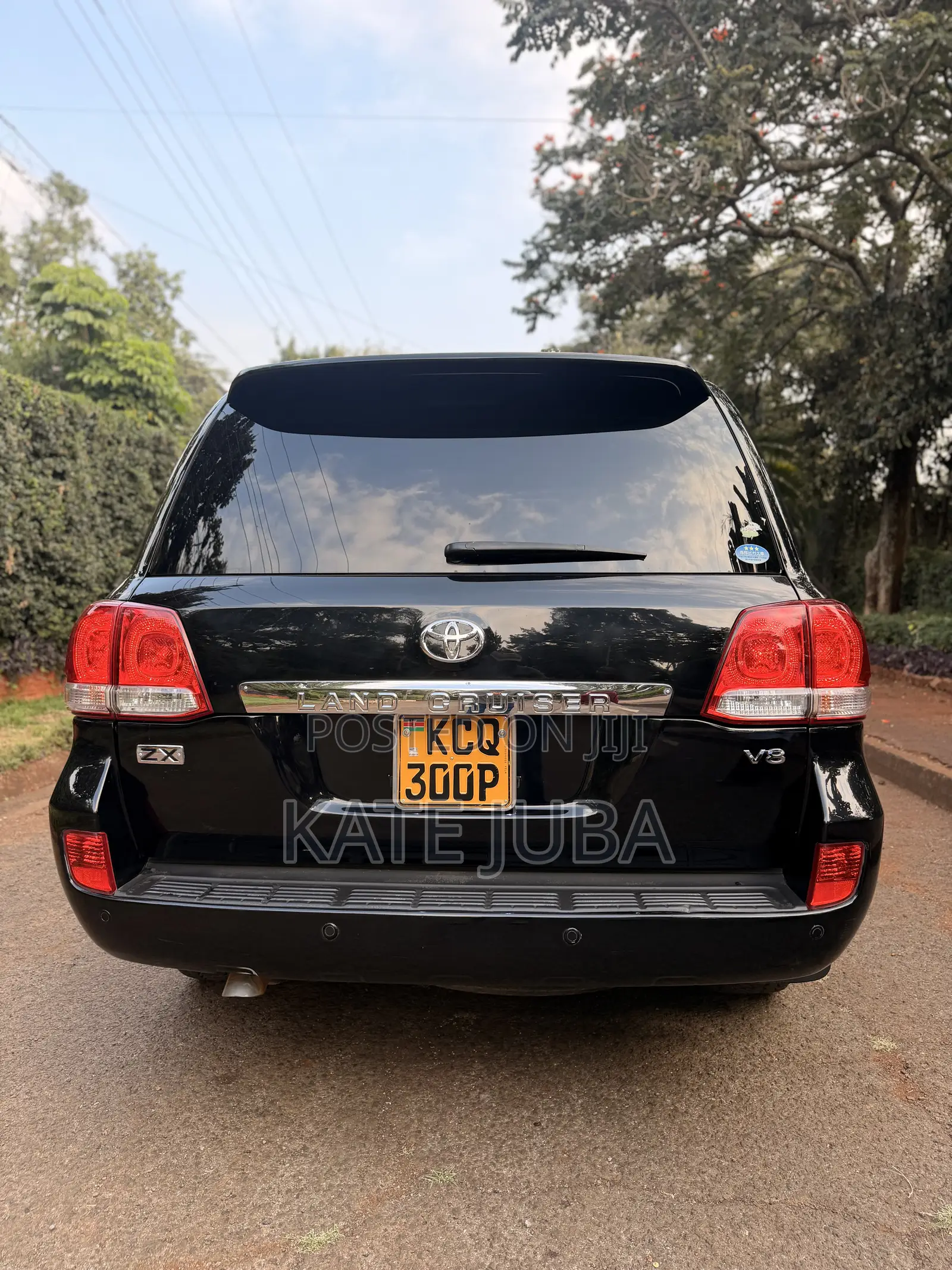 Toyota Land Cruiser 2011 Black