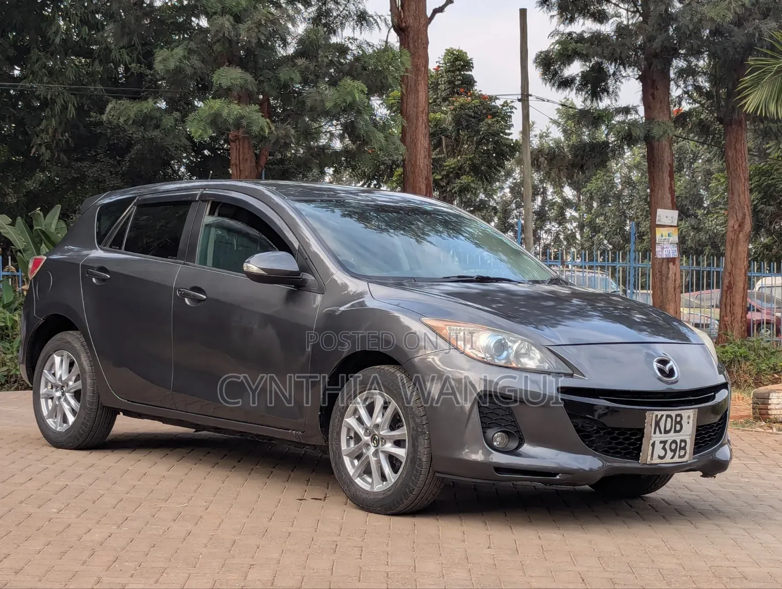 Mazda Axela 2013 Gray