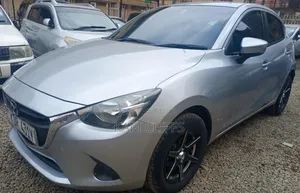 Mazda Demio 2017 Silver