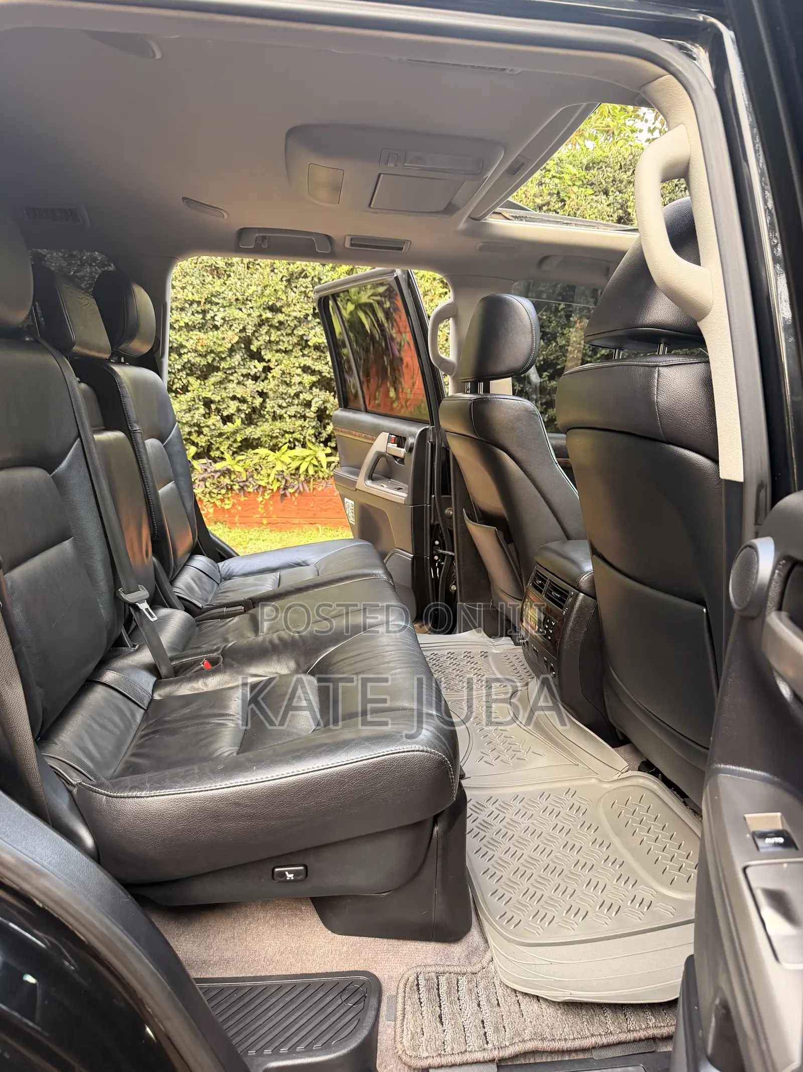 Toyota Land Cruiser 2011 Black
