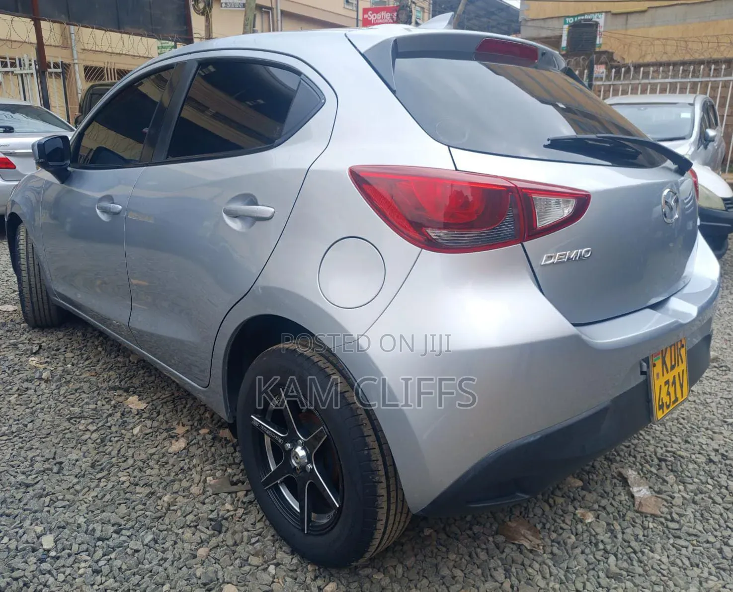 Mazda Demio 2017 Silver
