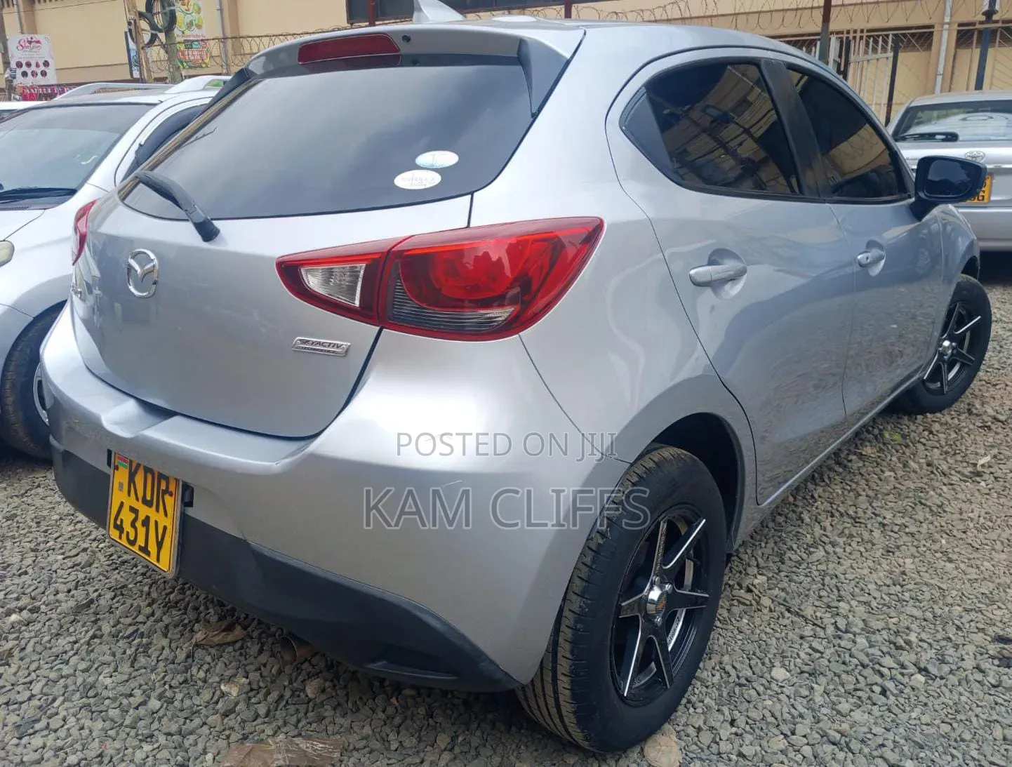 Mazda Demio 2017 Silver