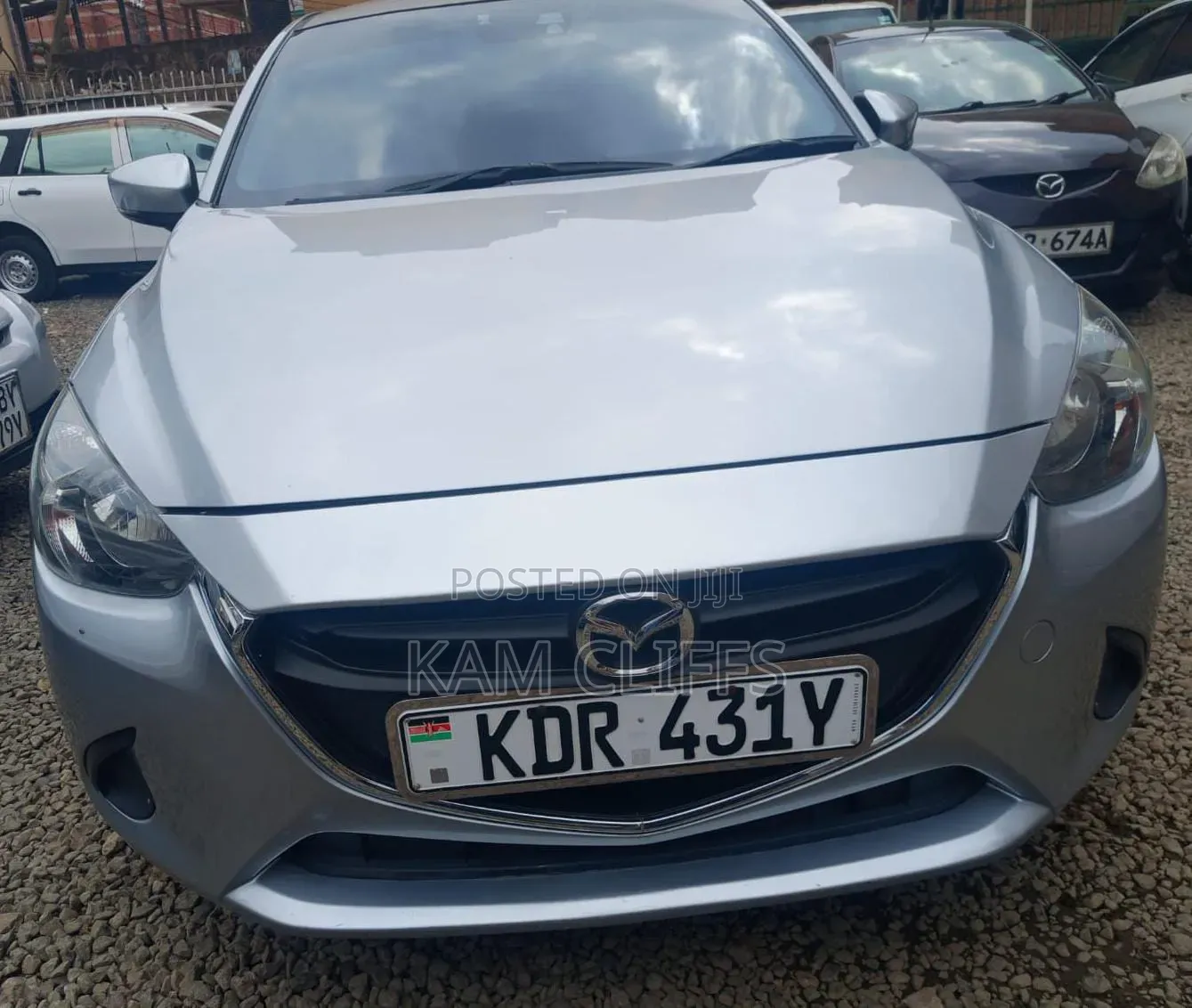 Mazda Demio 2017 Silver