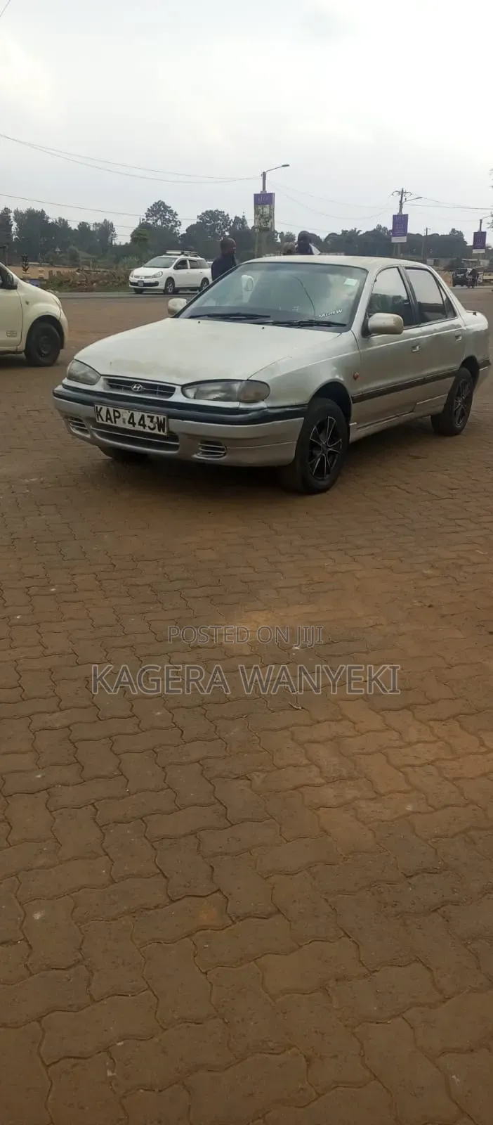 Hyundai Elantra 2003 Silver