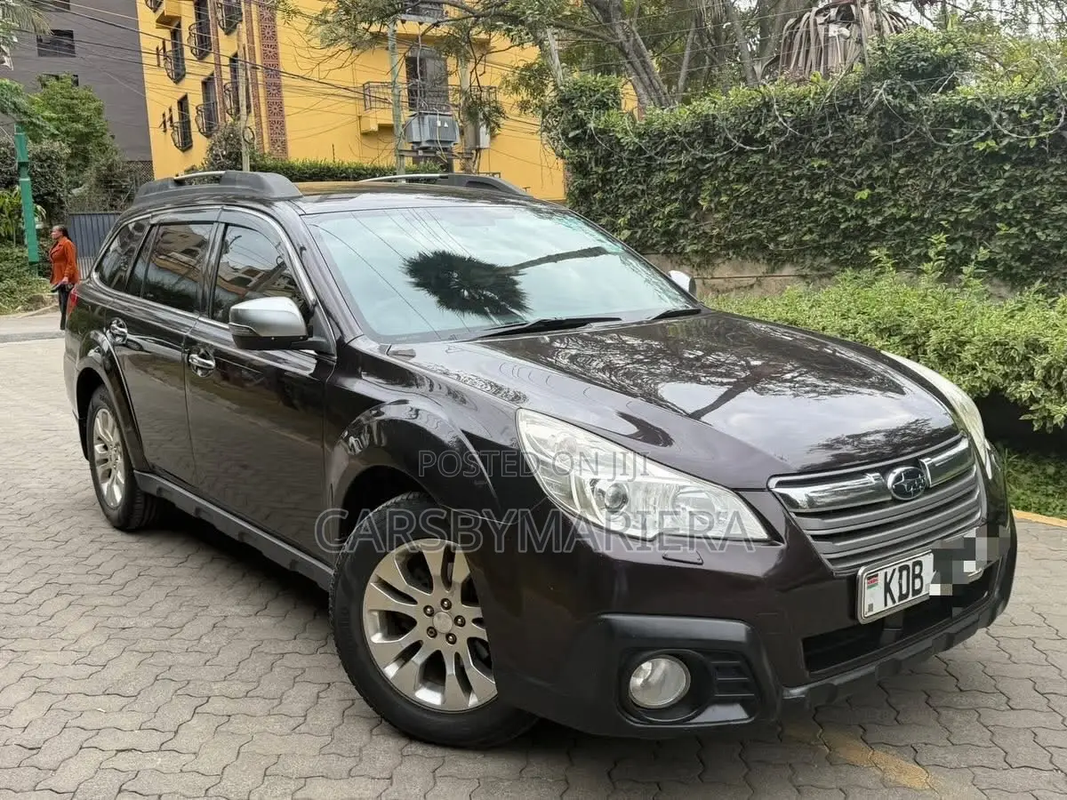 Subaru Outback 2014 Black