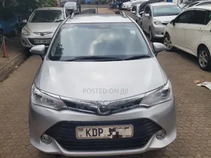 Toyota Corolla Fielder 2016 Silver