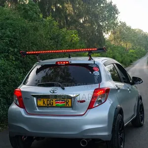 Toyota Vitz 2015 Gray