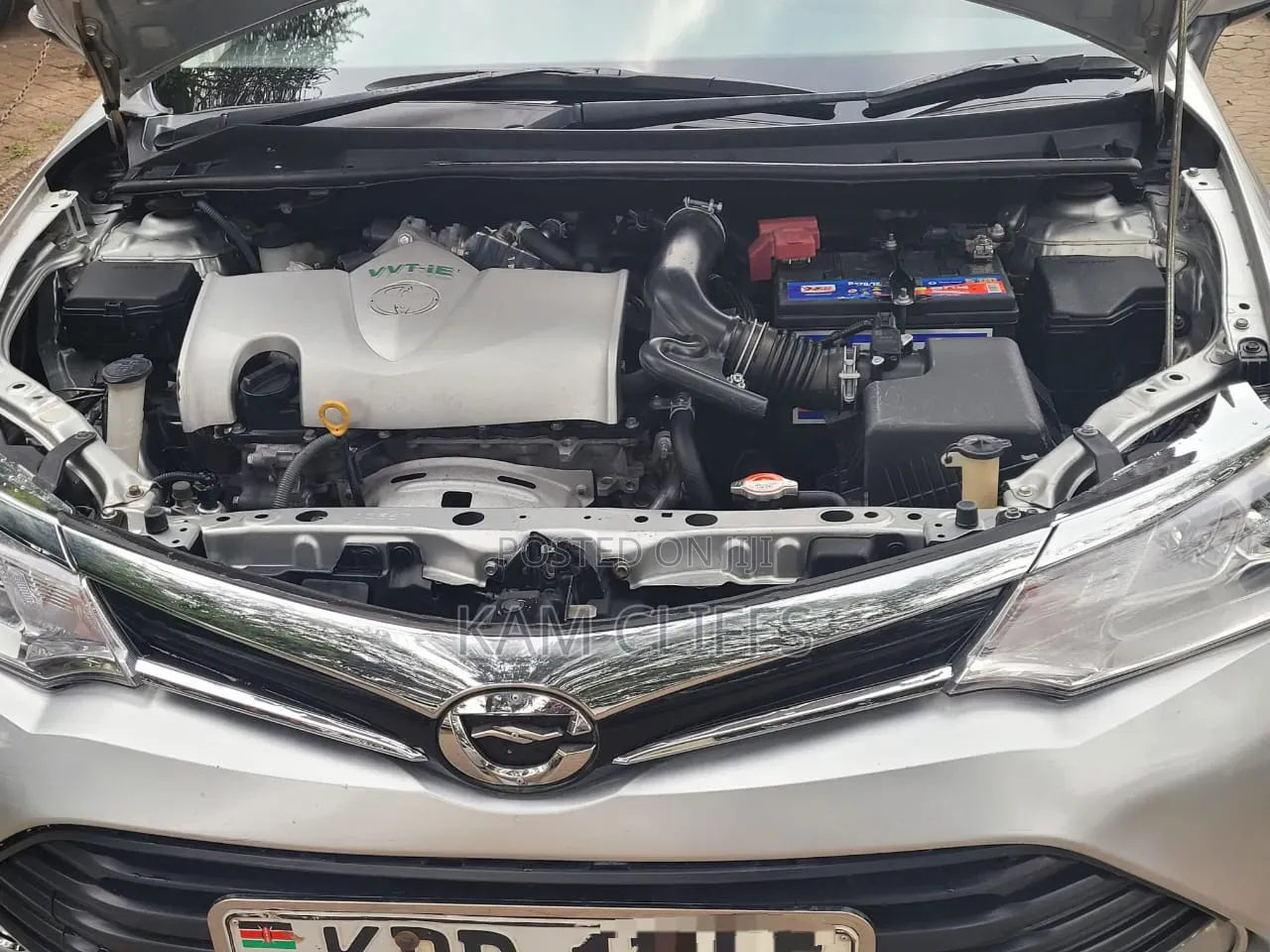 Toyota Corolla Fielder 2016 Silver