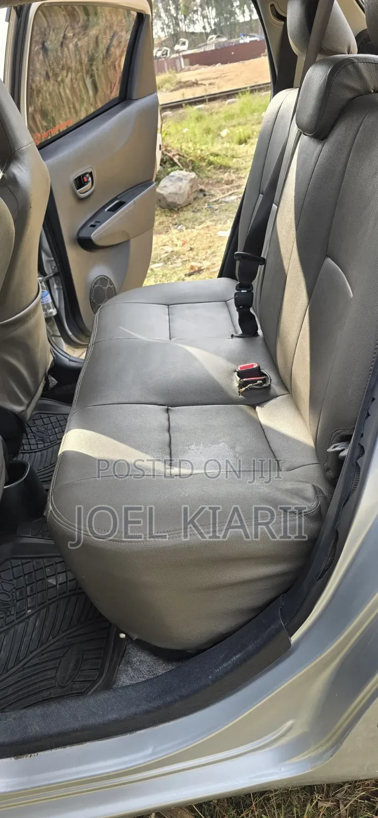 Toyota Vitz 2015 Gray