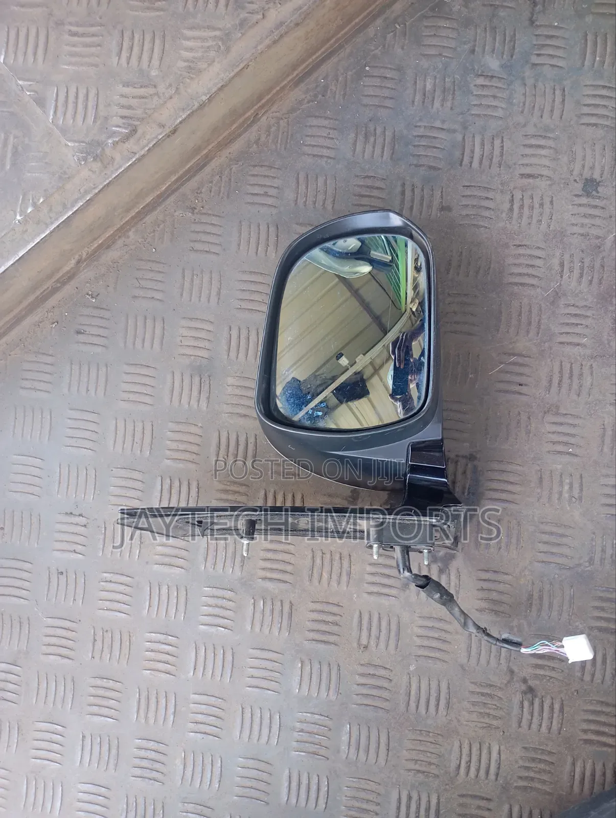 Toyota Alphard 2010 Sidemirror