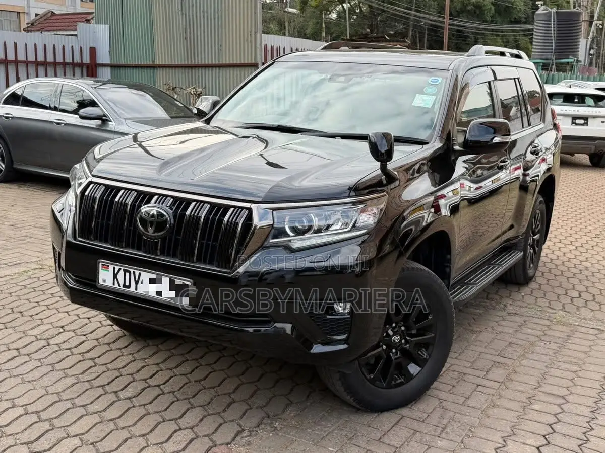 Toyota Land Cruiser Prado 2.7 2021 Black