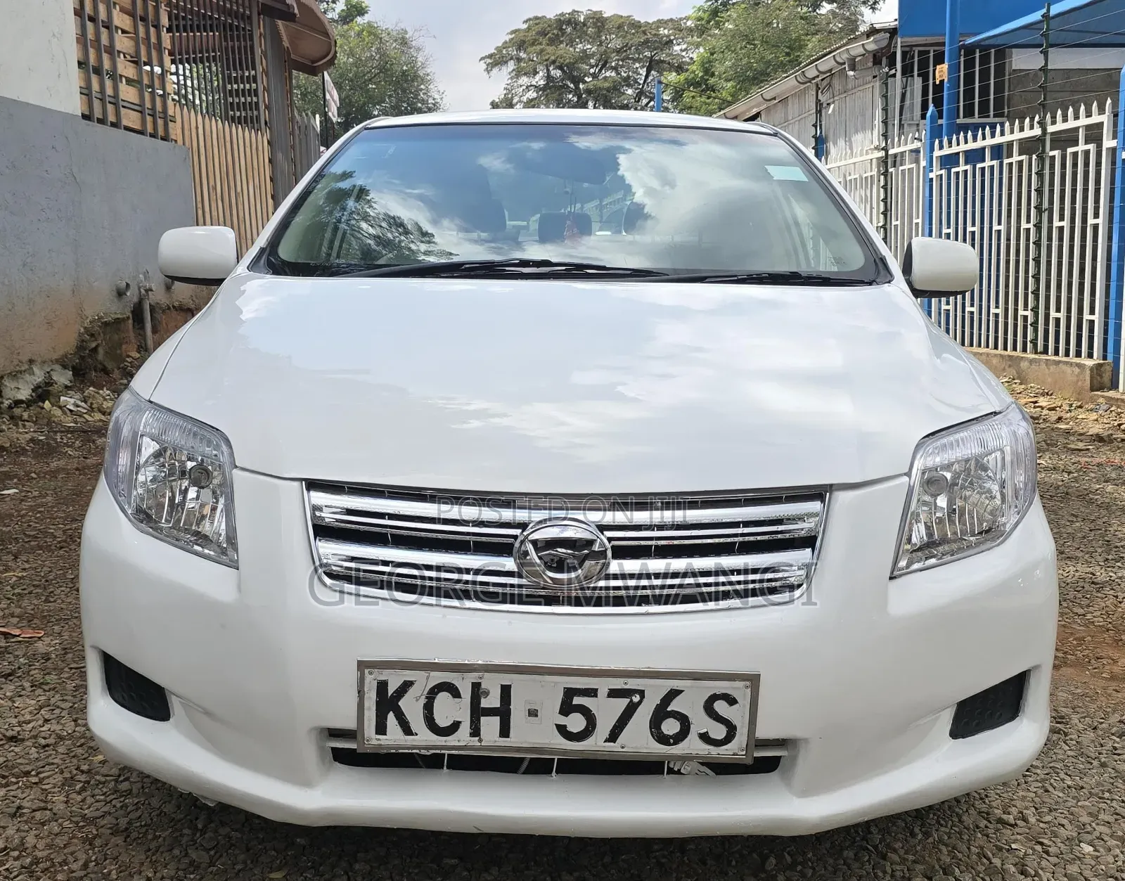 Toyota Axio 2010 White
