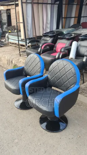 Blue and Black Salon Seats/ Styling Seats / Viti Vya Kusonga