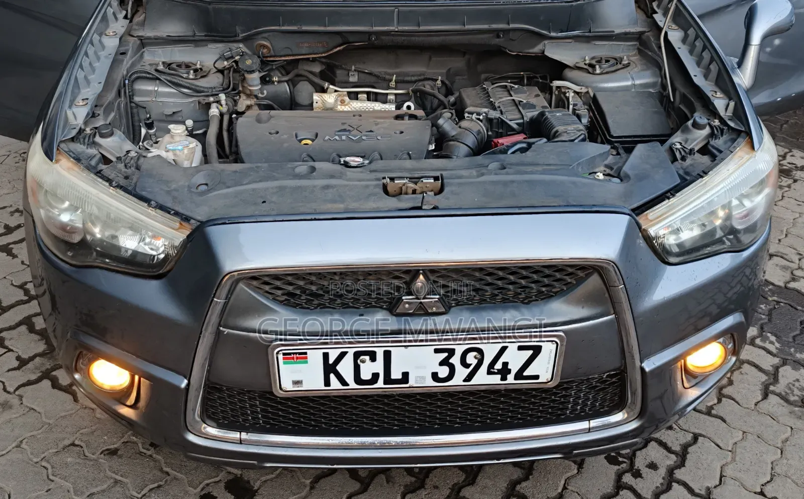 Mitsubishi RVR 2010 Silver
