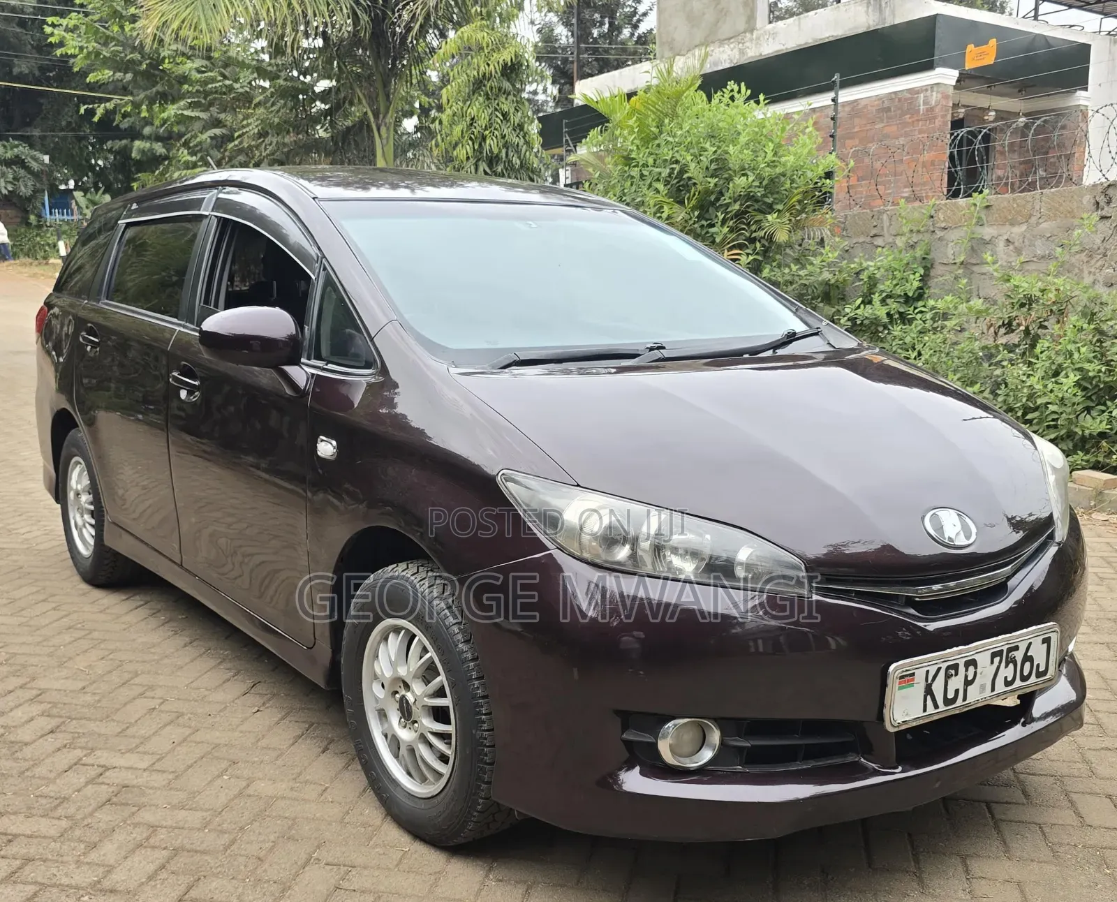 Toyota Wish 2010 Maroon