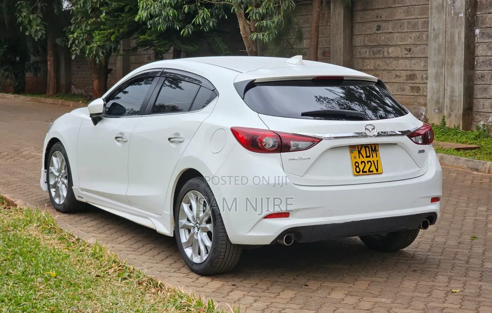 Mazda Axela 2016 Pearl