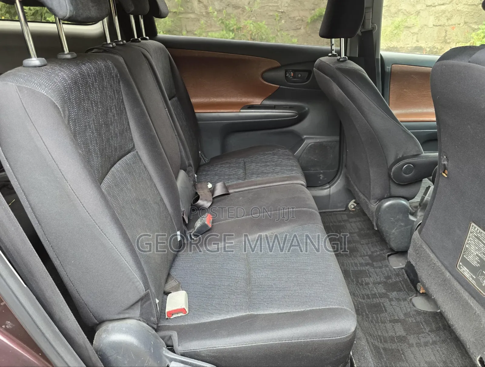 Toyota Wish 2010 Maroon