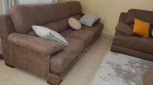 Selling My Sofa Sets