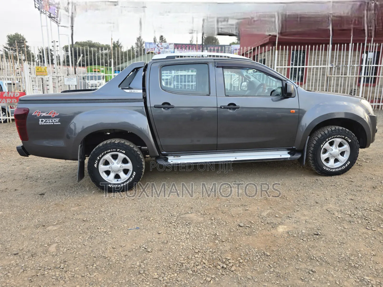 Isuzu D-MAX 2020 Gray