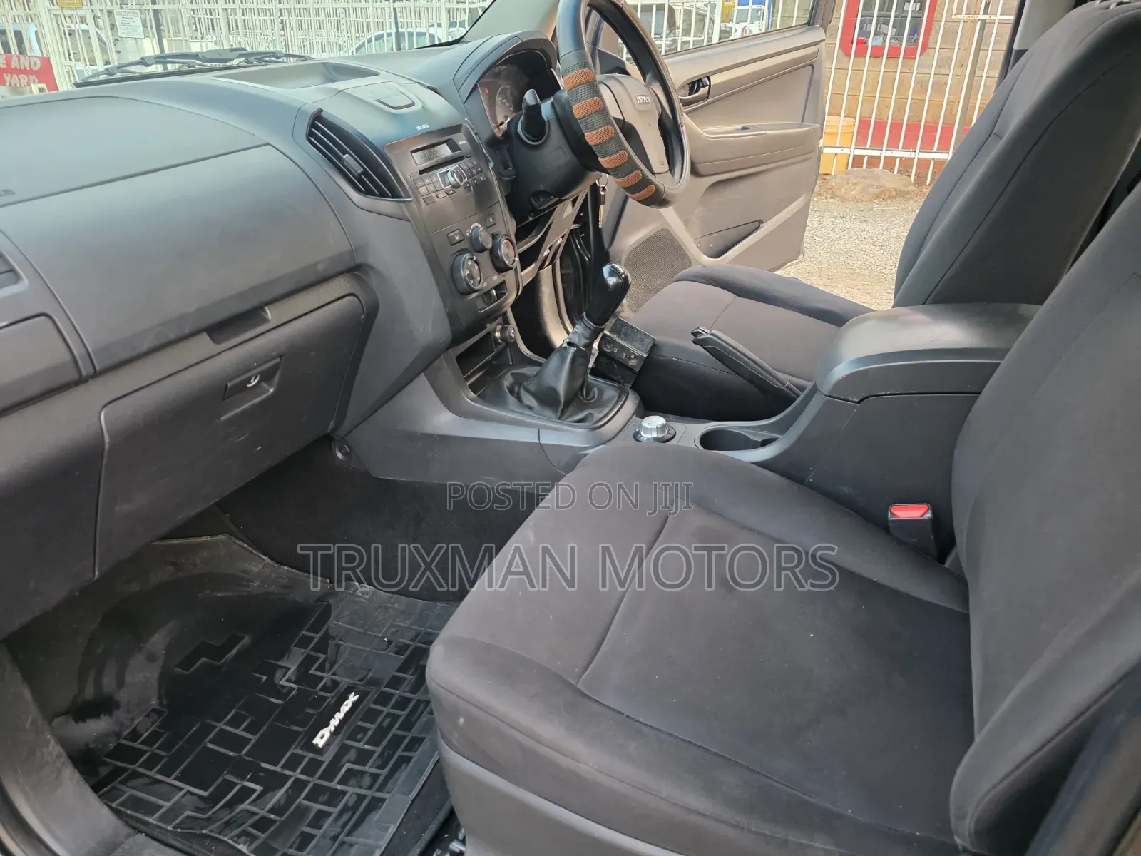 Isuzu D-MAX 2020 Gray